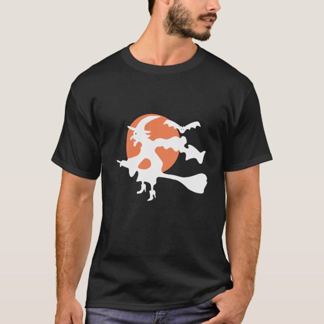 Camiseta Bruxa sobre a lua (Frente)