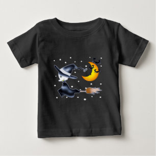 Camiseta Bruxa Voadora na Noite de Halloween