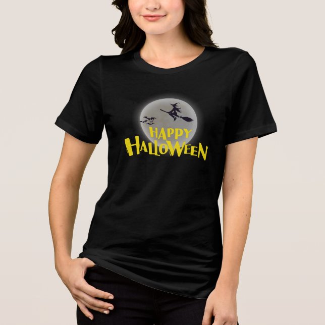 Camiseta Bruxa Voando Sobre a Lua Cheia Feliz Halloween (Frente)
