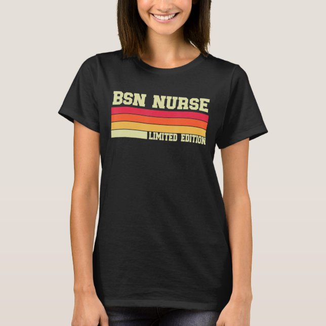Camiseta BSN Enfermeira Vintage com Solteiro de Vida (Frente)
