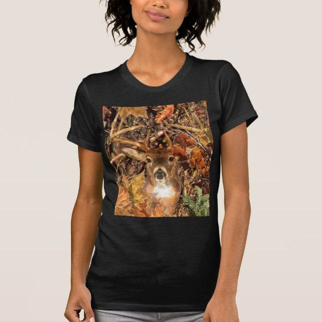 Camiseta Buck em Camouflage White Tail Deer (Frente)