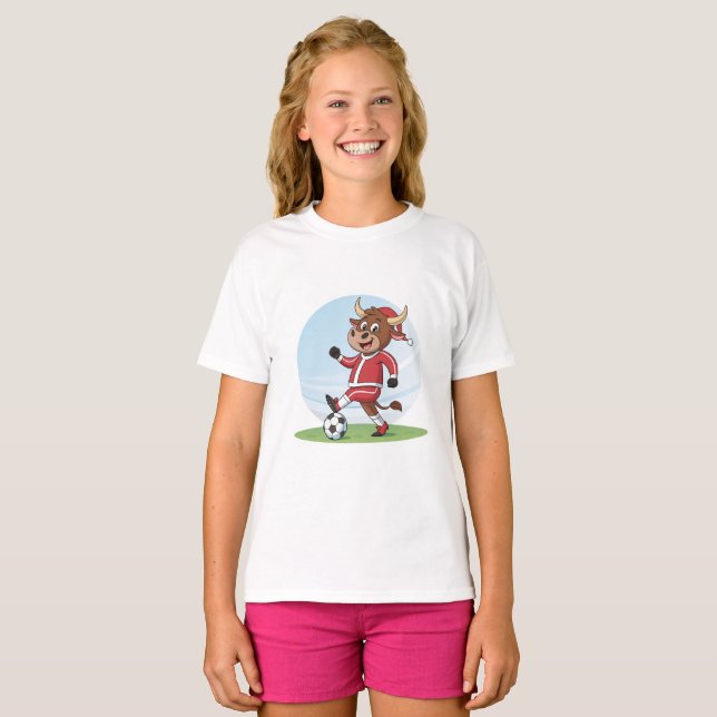 Camiseta Bull in Christmas costume and soccer ball (Frente Completa)