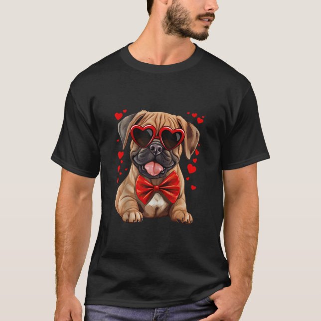 Camiseta Bullmastiff Cachorros Copos Sunglass Arco Vermelho (Frente)