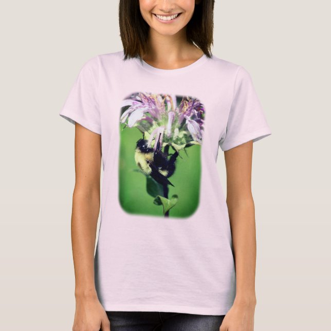 Camiseta Bumble Bee On Bee Balm Nature (Frente)