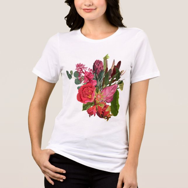 Camiseta Buquê tropical com flores vermelhas. (Frente)