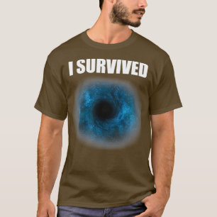 Camiseta Buraco Negro I Sobreviveu aos Jogos