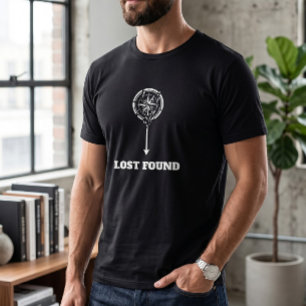 Camiseta Bússola Minimalista Seta Tipografia Perdido Encont
