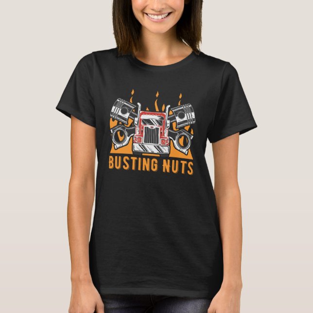 Camiseta Busting Nuts Car Mechanic Auto Car Repair Car (Frente)