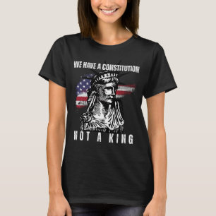 Camiseta Busto da Liberdade com Arte de Bandeira Grunge