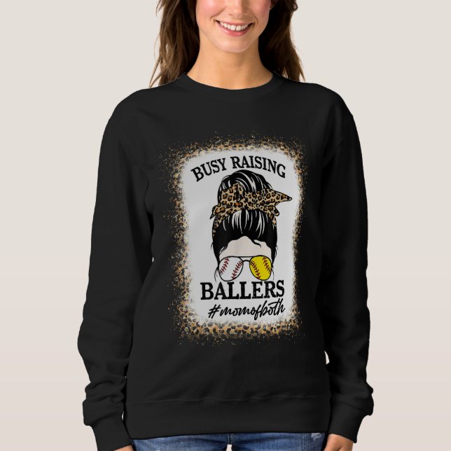Camiseta Busy Raising Ballers Baseball Softball Mom Mothers (Frente)