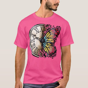 Camiseta Butterfly and vintage clock