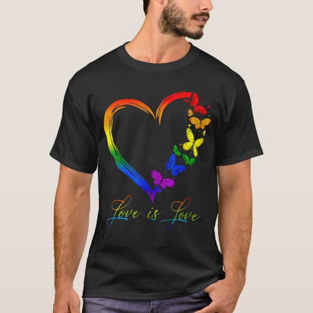 Camiseta Butterfly Heart Rainbow Love É Love Lgbt Gay Lesb (Frente)