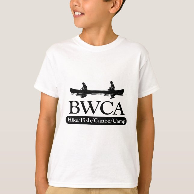 Camiseta BWCA / Campo de canoa de peixe de Hike (Frente)