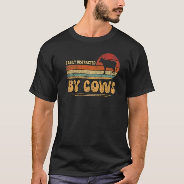 Camiseta C:\Users\Administrator\Downloads\Vaca 1\Retro Farm (Frente)