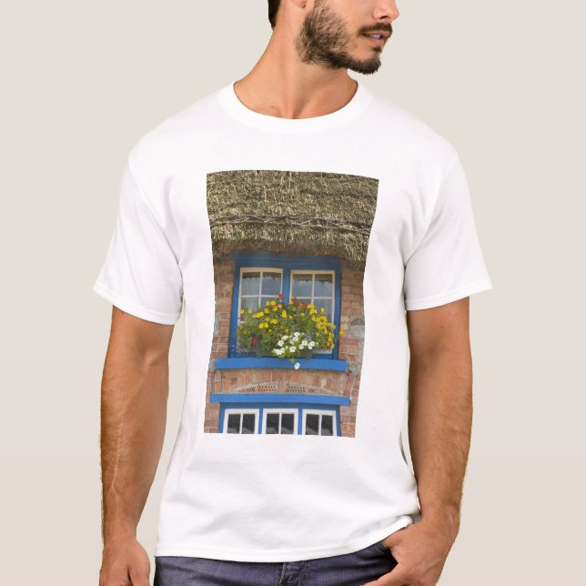 Camiseta Cabana com telhado de colmo, Adare, Condado de Lim (Frente)