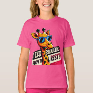 Camiseta cabeça e ombros acima da girafa engraçada
