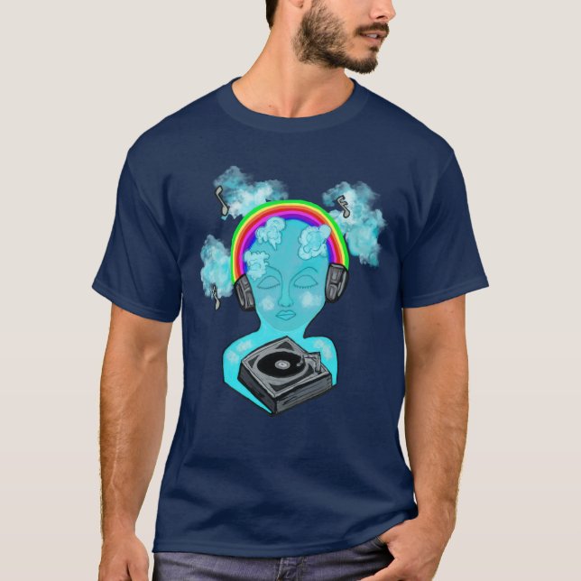 Camiseta Cabeça nas nuvens (Frente)