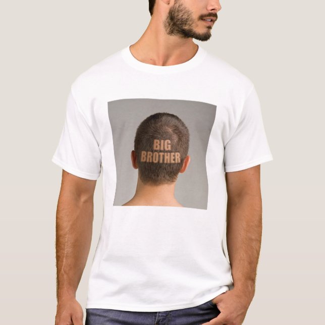 Camiseta Cabeça Raspada Corte de Cabelo Funny Mens (Frente)