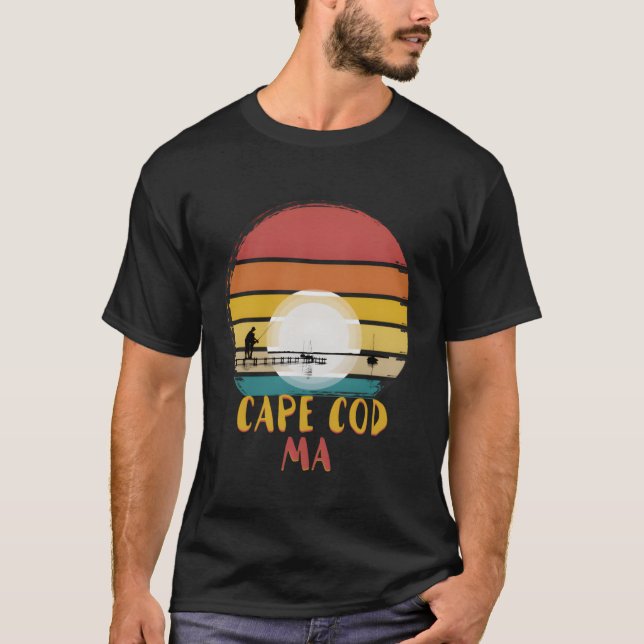 Camiseta Cabo Cod Mãe Massachusetts Pier de Pesca (Frente)