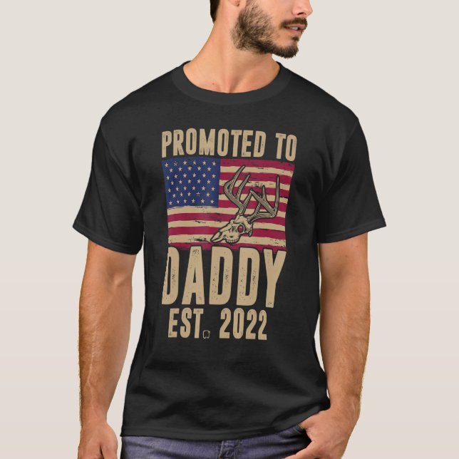 Camiseta Caça À Whitetail Promovida Para O Pai 2022 Camoufl (Frente)