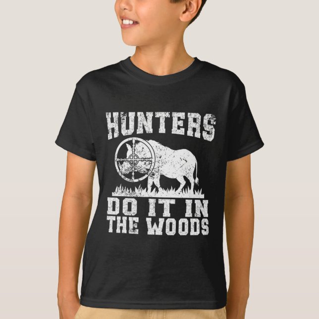 Camiseta Caça ao Cachorro Selvagem (Frente)