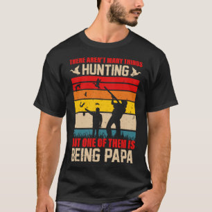 Camiseta Caça e Ser um Papa