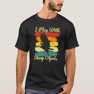 Camiseta Caça Falconry Eu Brinco Com Objetos Sharp Para Fal