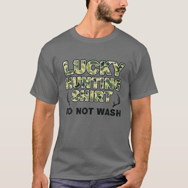 Camiseta Caça Sortuda Não Lave Caçadores (Frente)