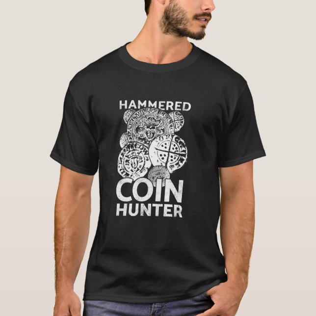 Camiseta Caçadores de moedas de grande porte que detectam m (Frente)