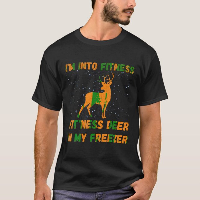 Camiseta Caçando estou na Malhação Ness Deer no meu Freez (Frente)