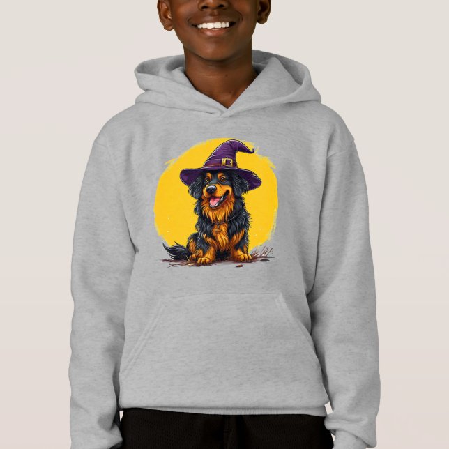 Camiseta Cachorro Alegre de Halloween Usando um Chapéu de B (Frente)