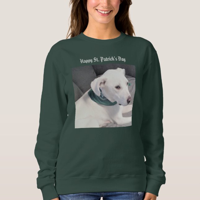 Camiseta Cachorro Branco Bonito Vestindo Scarf Verde (Frente)