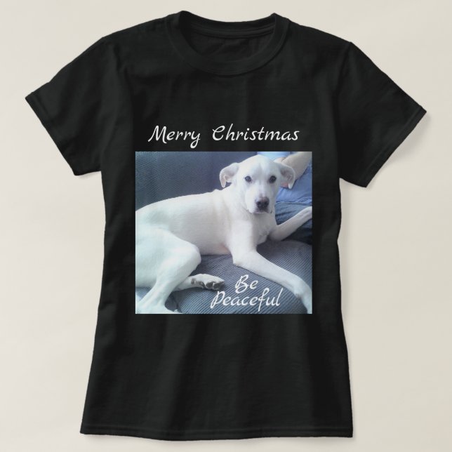 Camiseta Cachorro Branco Doce E Pacífico Sentado Com Pai (Frente do Design)