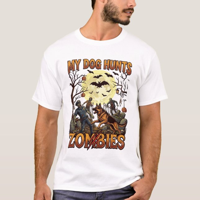 Camiseta Cachorro Caça Zumbis Halloween Pastor Alemão Lua_1 (Frente)
