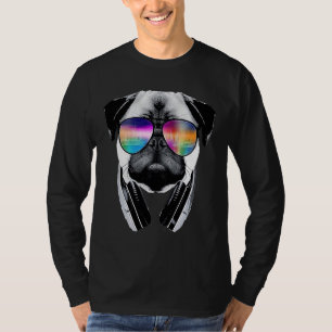 Camiseta Cachorro com óculos e fones de ouvido ouve o