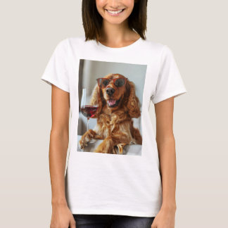 Camiseta Cachorro com vinho,