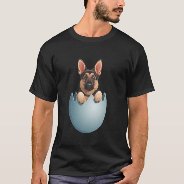 Camiseta Cachorro de Orelhas de Coelho Caçando Ovo de Pásco (Frente)