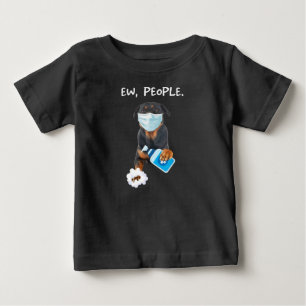 Camiseta Cachorro de Pessoas Vestindo Uma Máscara Engraça