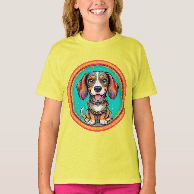Camiseta Cachorro Feliz Com uma Coleira Colorida (Frente)