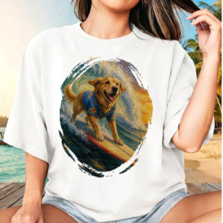 Camiseta Cachorro Golden Retriever Surfando com Pinceladas 