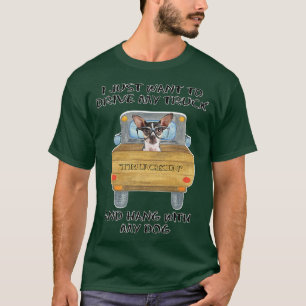Camiseta Cachorro guiando caminhões Chihuahua w óculos