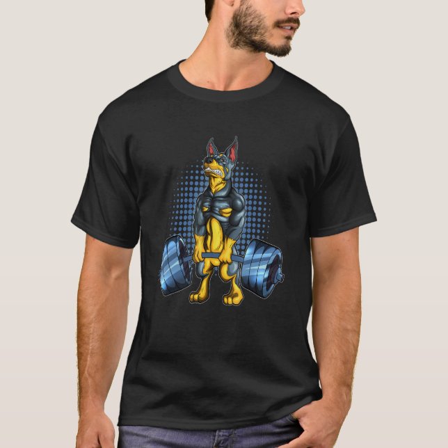 Camiseta Cachorro Levantando Pesos Exercício Doberman Pinsc (Frente)