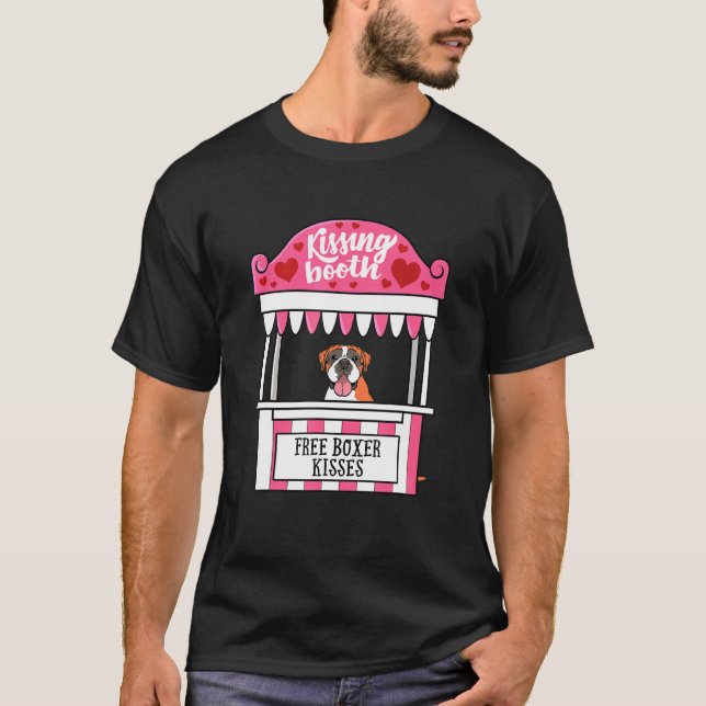 Camiseta Cachorro Livre Beija Beijo Beijando Booth (Frente)