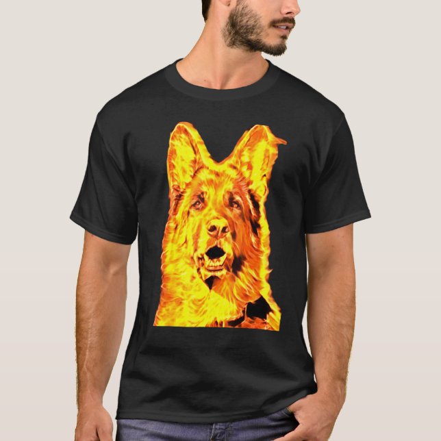Camiseta Cachorro Negro German shepherd de amor queimado (Frente)
