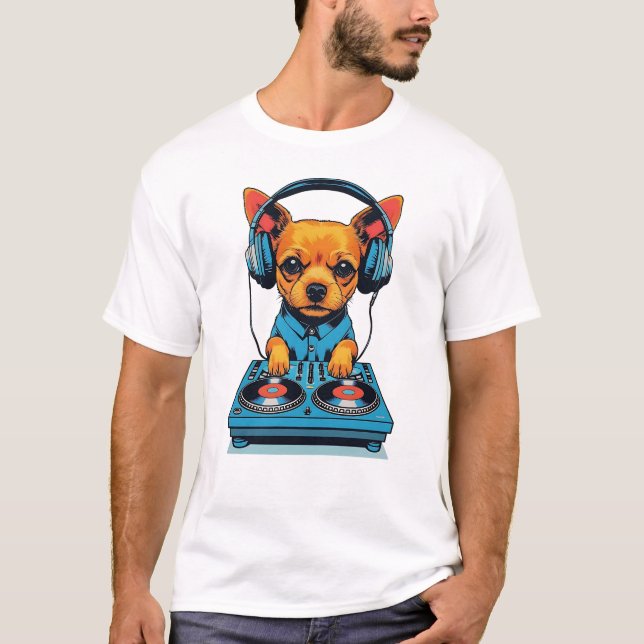 Camiseta Cachorro Pequeno Ginger Adorável DJing com Fones d (Frente)