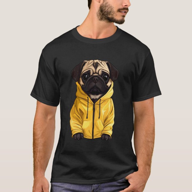 Camiseta Cachorro Pug Usando Um Impermeável (Frente)