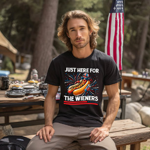 Camiseta Cachorro Quente De 4 De Julho Estou Aqui Só Pelos 