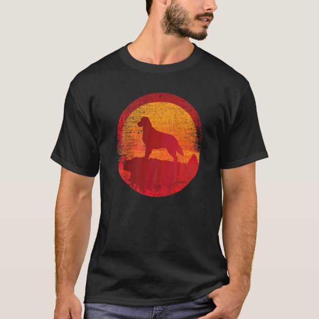 Camiseta Cachorro Retro Sunset De Retriever Revestido Plano (Frente)