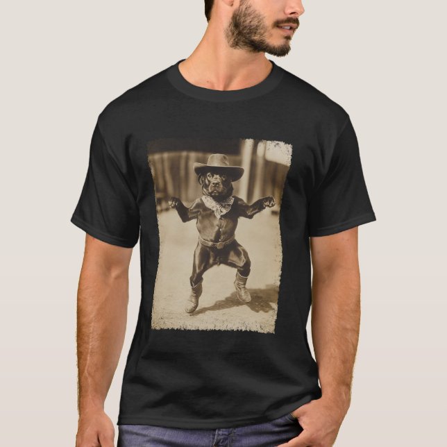 Camiseta Cachorro Rottweiler Engraçado Cowboy (Frente)