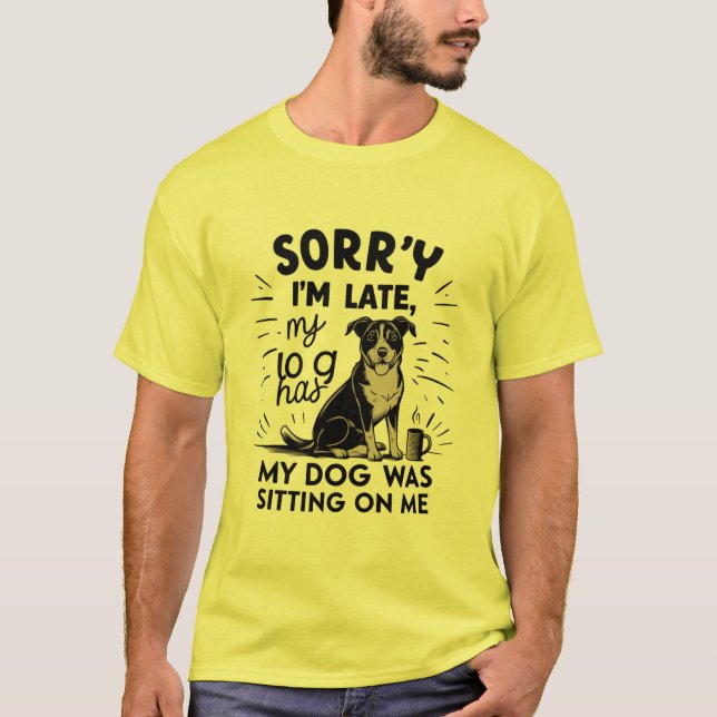 Camiseta Cachorro Sentado Em Mim (Frente)